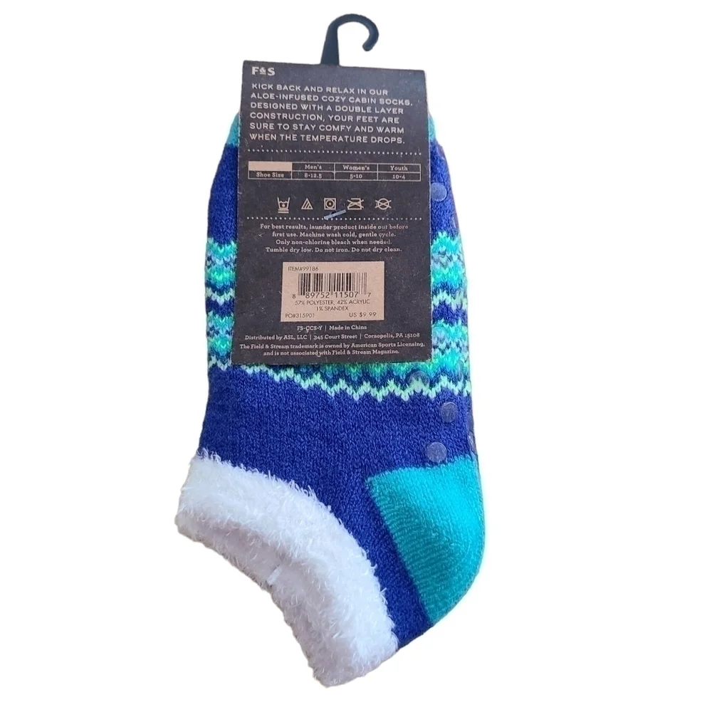 3 Pairs of Field and Stream Aloe Infused Cozy Cabin Socks, Youth Size 10 - 4